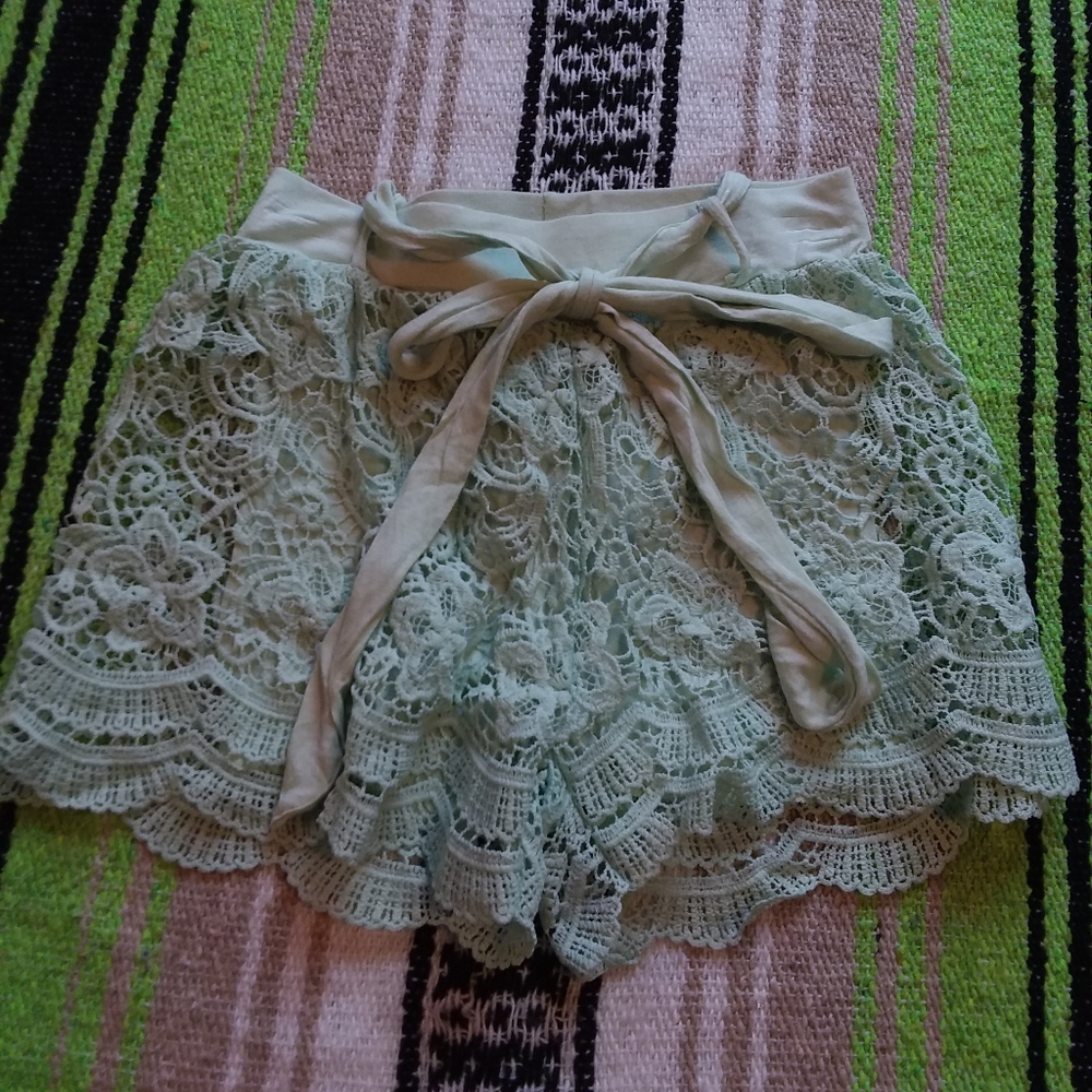 Lace shorts